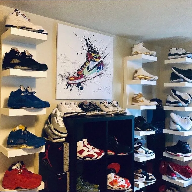 ABSTRACT SNEAKERS MULTICOLOR ART INSPIRED BY AIR JORDANS SNEAKERS //SNK-AJ00