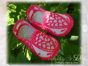 Baby booties lace Pink No.6/ 5x7 hoop
