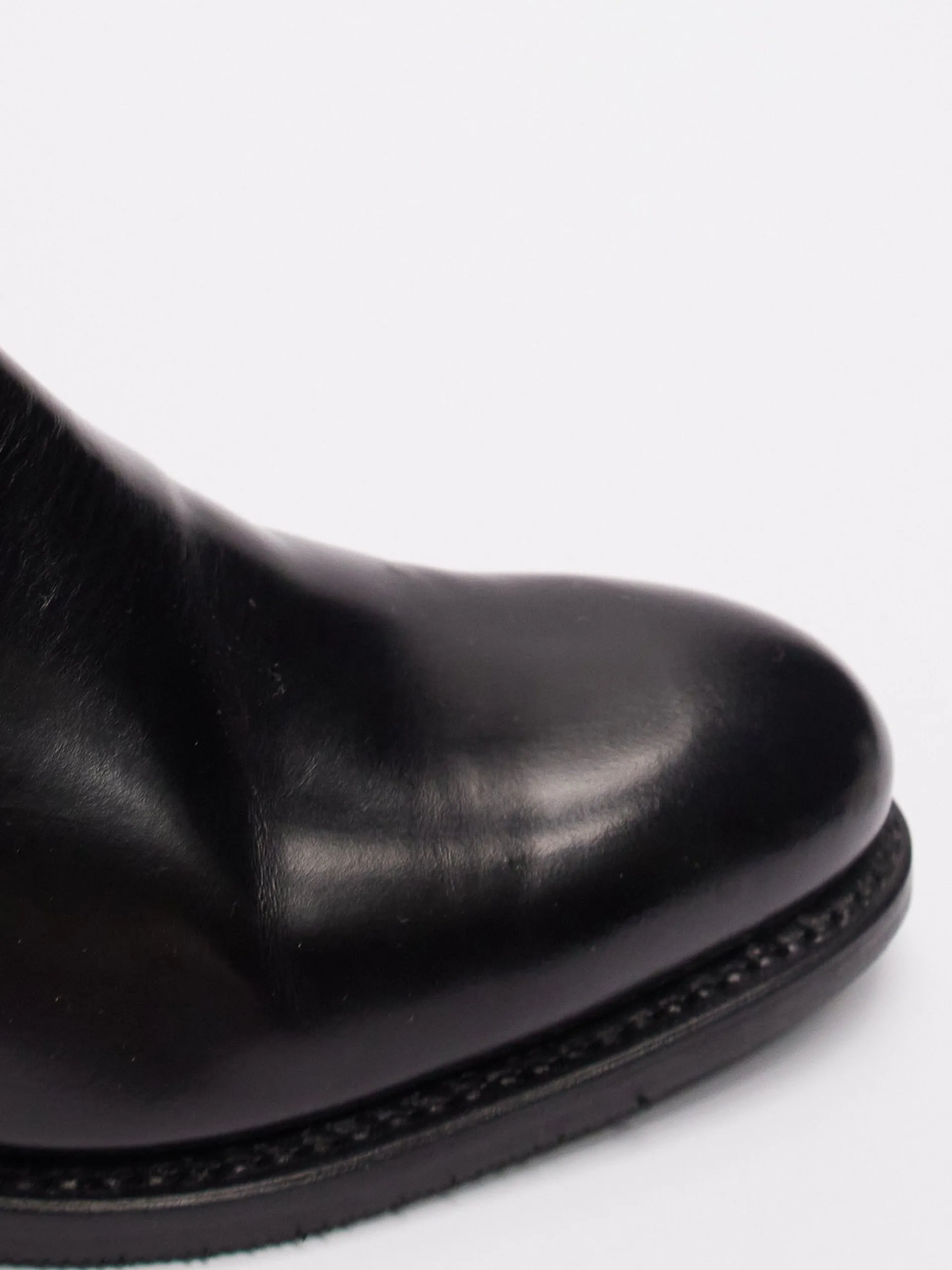 Black Silvia chelsea boots