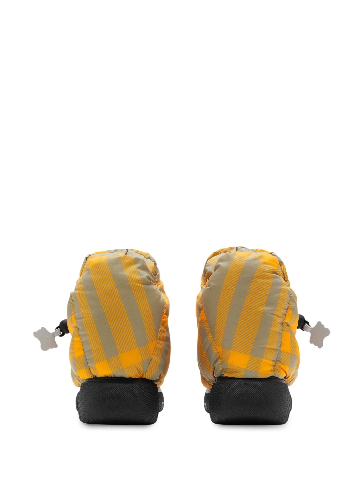Check Pillow padded snow boots