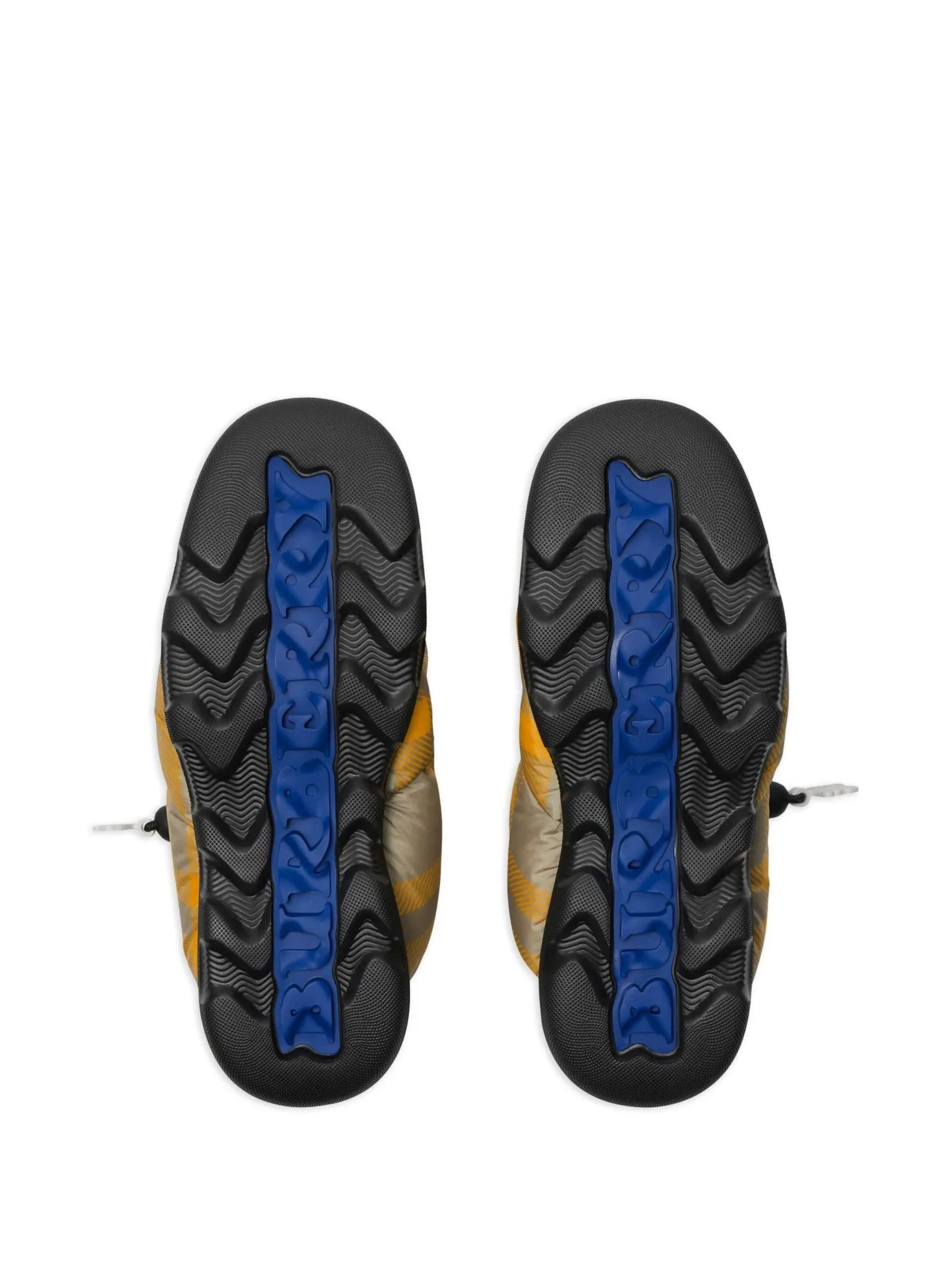 Check Pillow padded snow boots