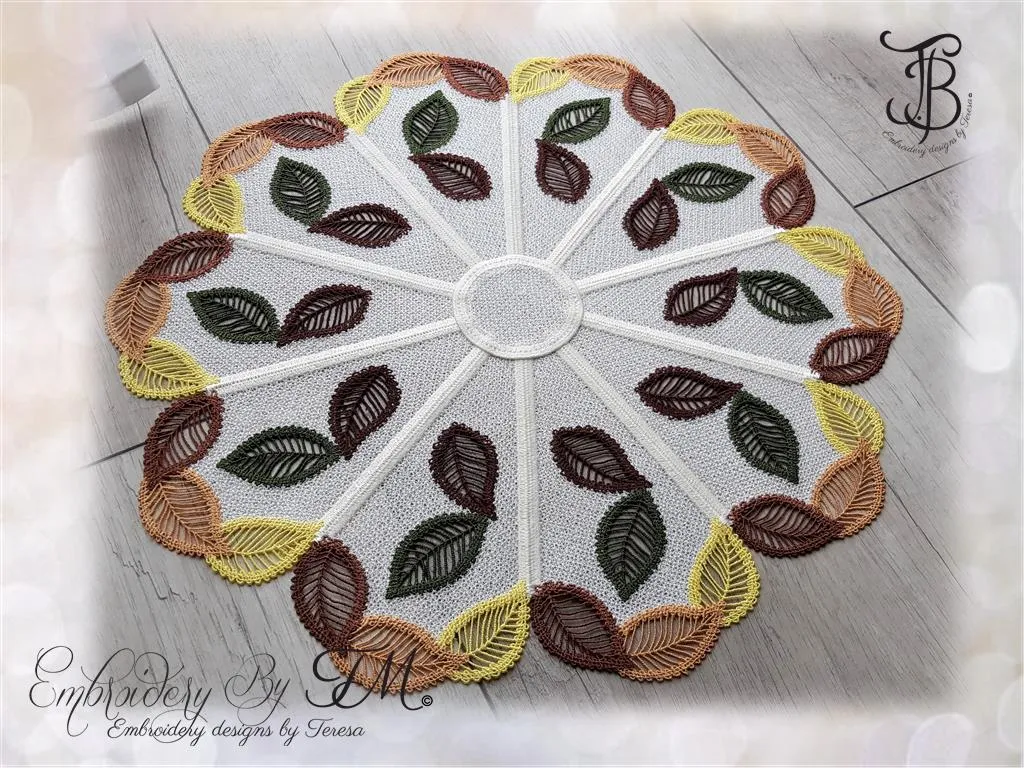 Doily with leaves/ 5x7 hoop