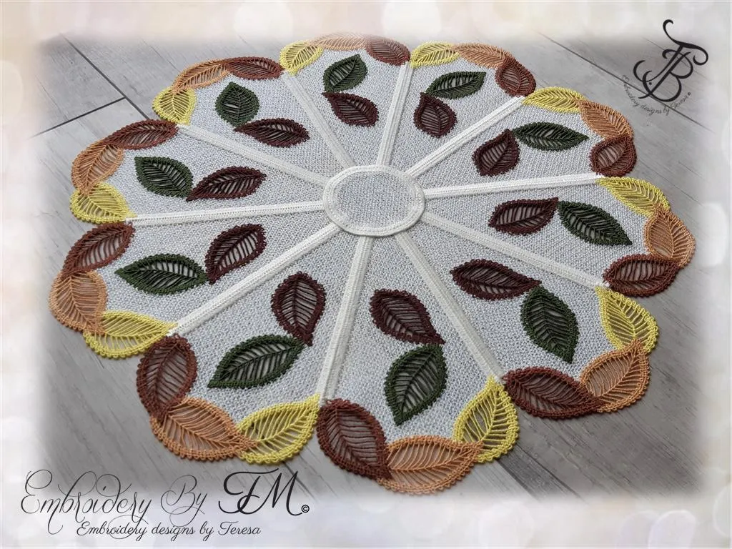 Doily with leaves/ 5x7 hoop
