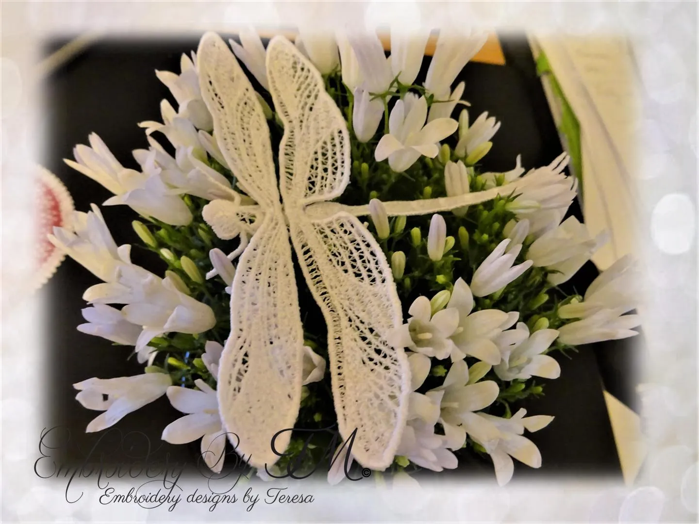 Dragonfly lace 3D / two sizes / 5x7 hoop and 4x4 hoop