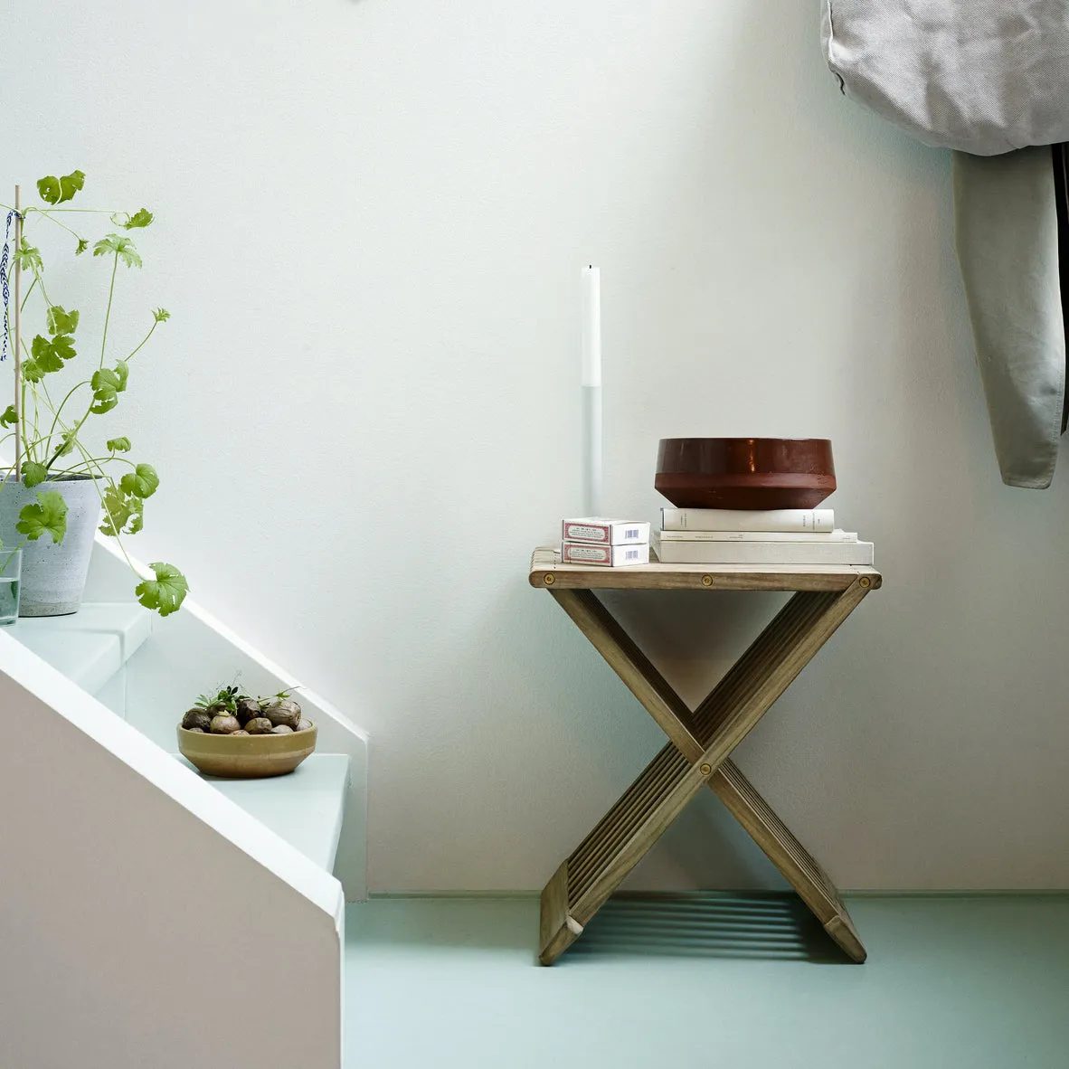 Fionia Stool