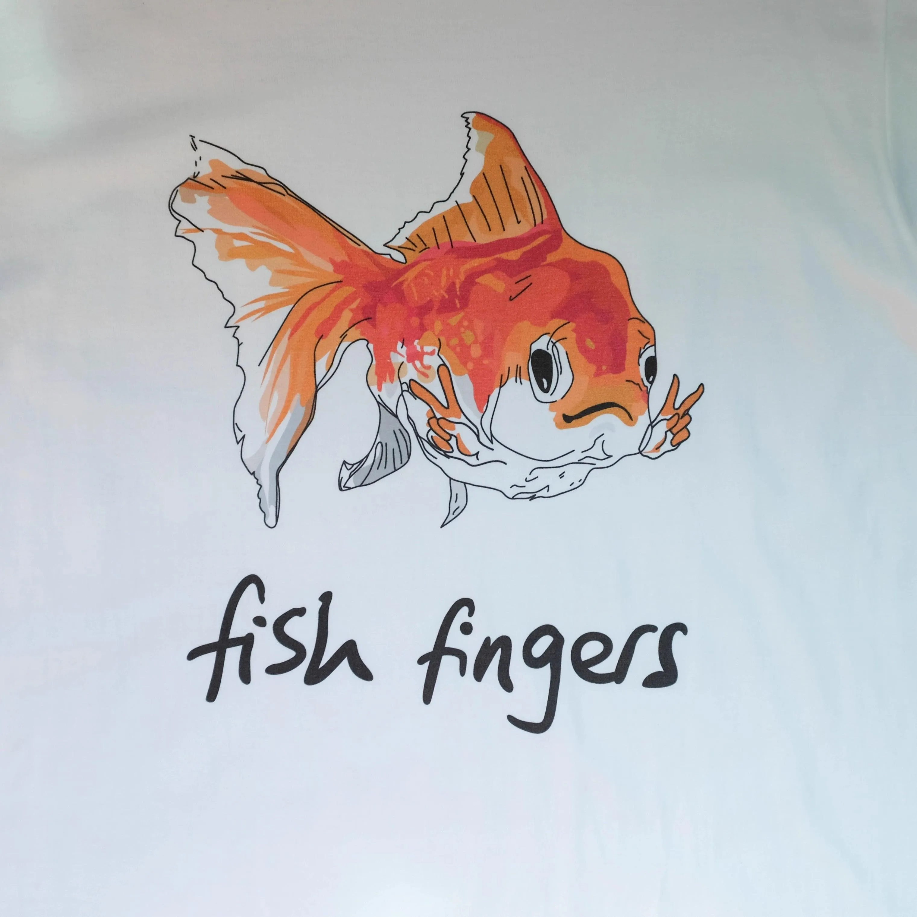 FISH FINGERS TEE