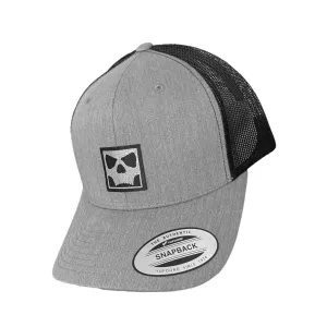 Flexfit Snapback Hat - Light Grey / Black Mesh (SQ. Skull Icon)
