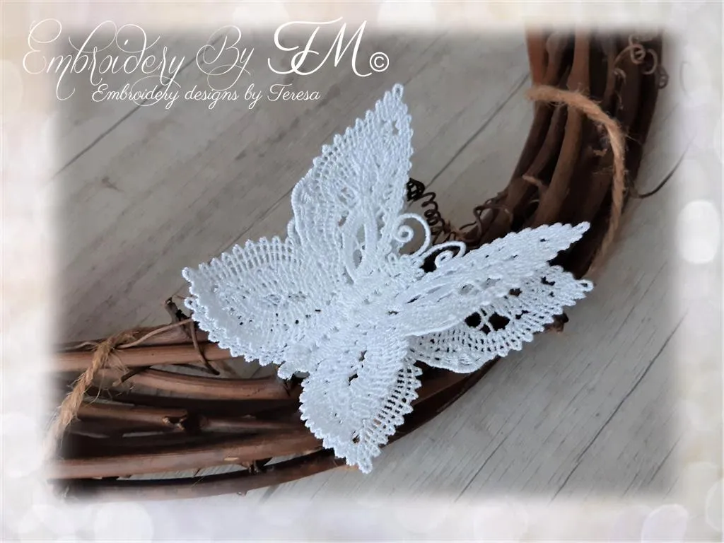 FSL Double Butterfly/4x4 hoop ( battenburg lace)
