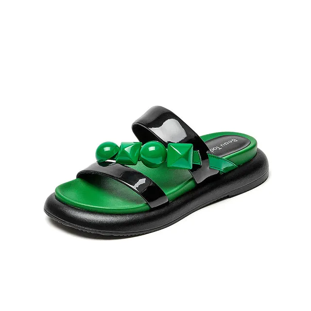 Isis Women's Flat Sandal