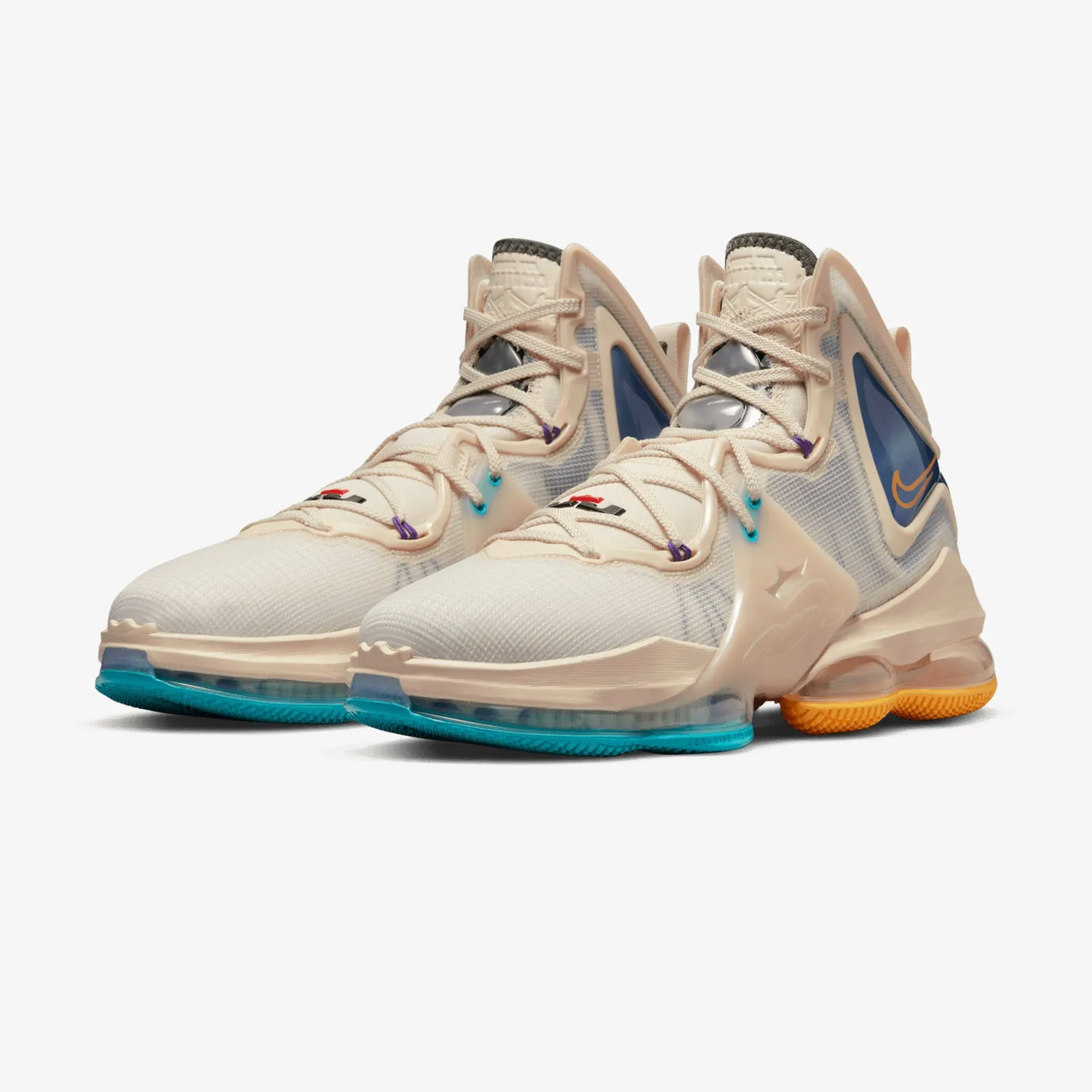 LeBron 19 - 'King Coaster'