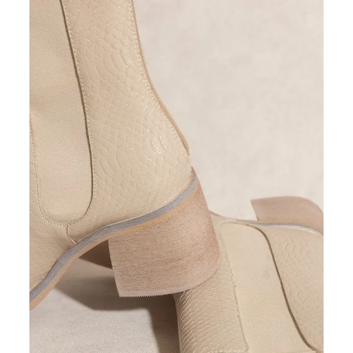 Olivia Chelsea Heel Boots