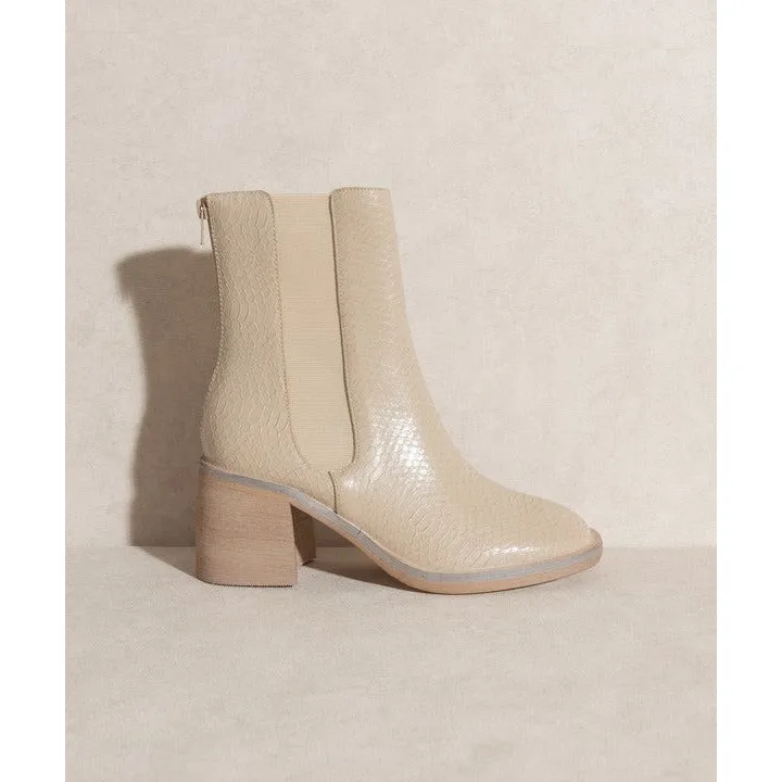 Olivia Chelsea Heel Boots