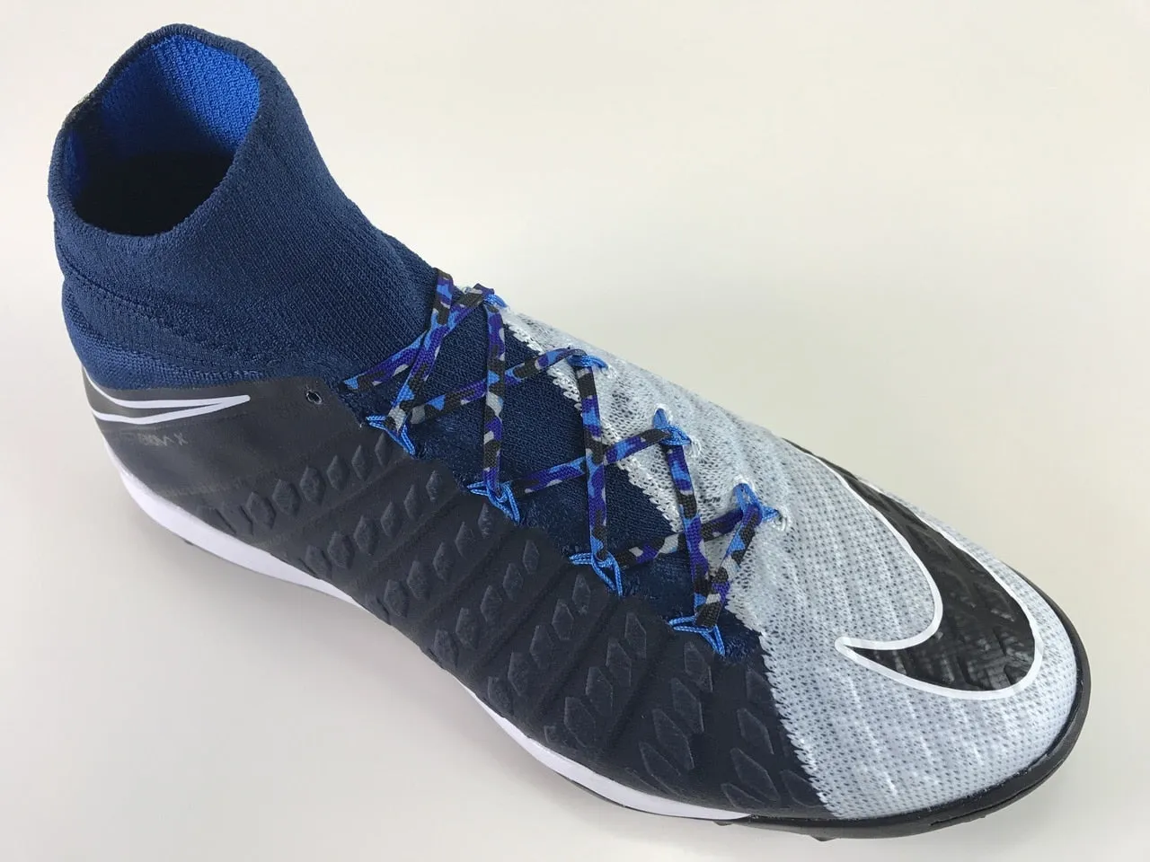 SR4U Laces Blue Camo