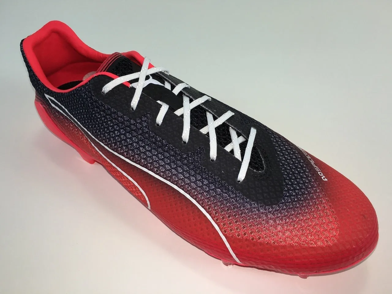 SR4U Reflective Laces White